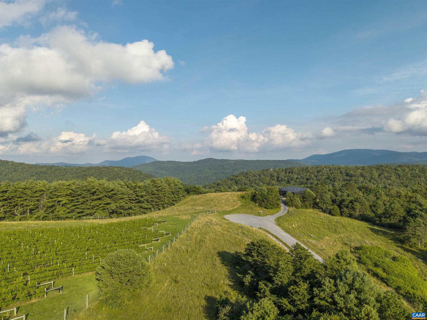 LOT 4 TWELVE RIDGES WAY #4, VESUVIUS, Virginia 24483, ,Land,For sale,LOT 4 TWELVE RIDGES WAY #4,667499 MLS # 667499