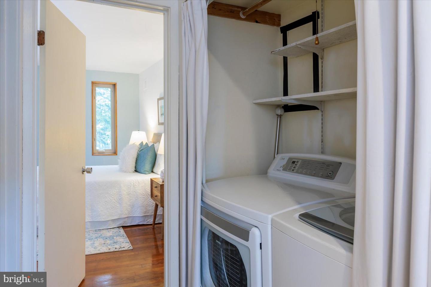 210 13TH ST SE, WASHINGTON, District Of Columbia 20003, 2 Bedrooms Bedrooms, ,1 BathroomBathrooms,Residential,For sale,210 13TH ST SE,DCDC2209800 MLS # DCDC2209800
