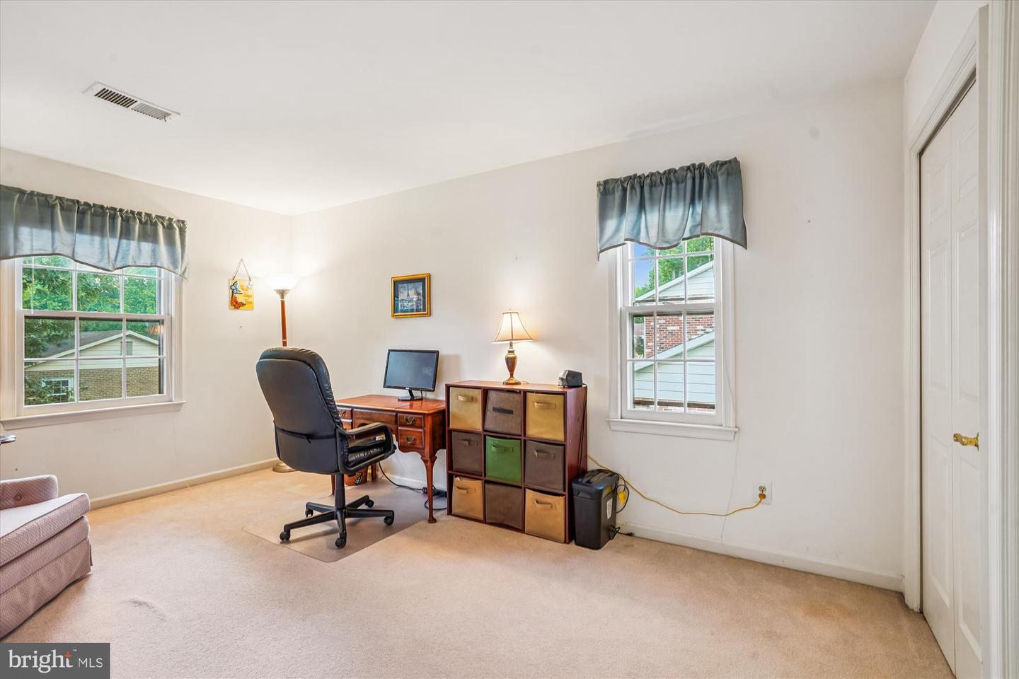 6609 DEGEN DR, BURKE, Virginia 22015, 5 Bedrooms Bedrooms, ,3 BathroomsBathrooms,Residential,For sale,6609 DEGEN DR,VAFX2256682 MLS # VAFX2256682