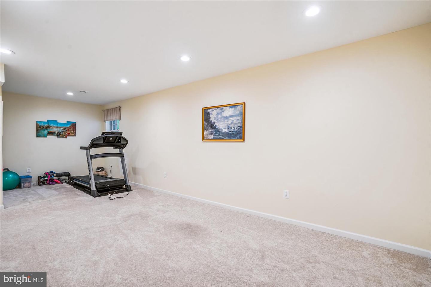 6609 DEGEN DR, BURKE, Virginia 22015, 5 Bedrooms Bedrooms, ,3 BathroomsBathrooms,Residential,For sale,6609 DEGEN DR,VAFX2256682 MLS # VAFX2256682