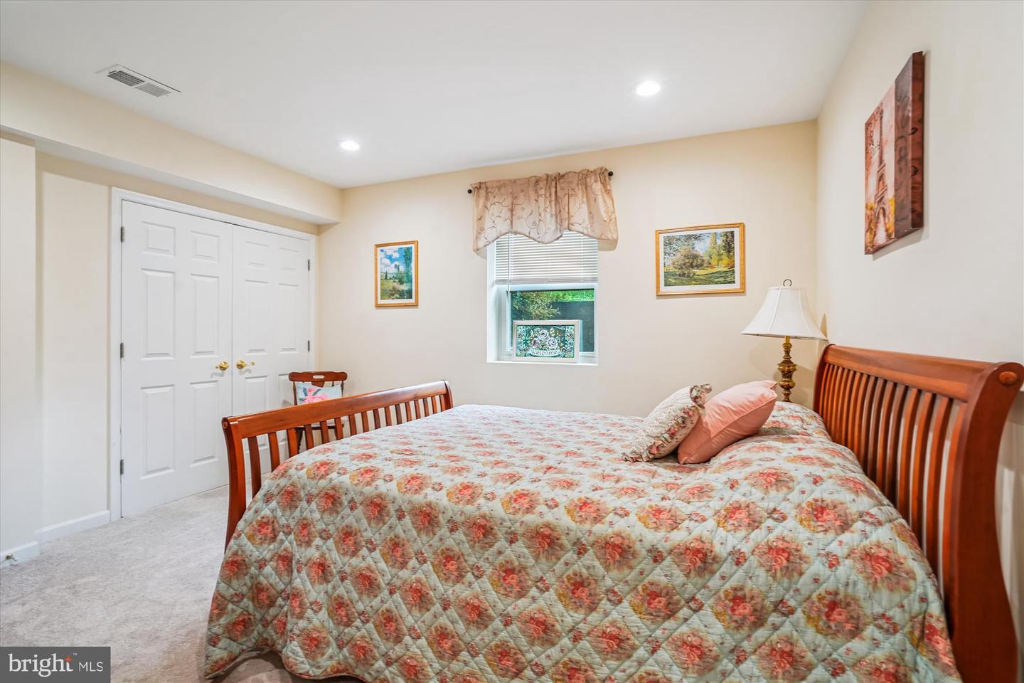 6609 DEGEN DR, BURKE, Virginia 22015, 5 Bedrooms Bedrooms, ,3 BathroomsBathrooms,Residential,For sale,6609 DEGEN DR,VAFX2256682 MLS # VAFX2256682