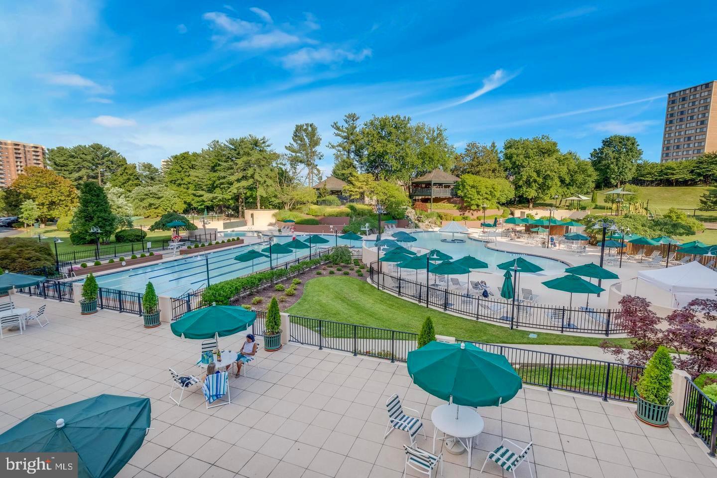 203 YOAKUM PKWY #1725, ALEXANDRIA, Virginia 22304, 3 Bedrooms Bedrooms, ,2 BathroomsBathrooms,Residential,For sale,203 YOAKUM PKWY #1725,VAAX2048258 MLS # VAAX2048258