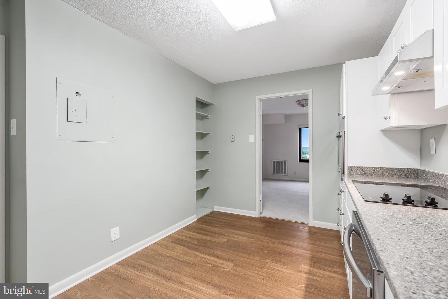203 YOAKUM PKWY #1725, ALEXANDRIA, Virginia 22304, 3 Bedrooms Bedrooms, ,2 BathroomsBathrooms,Residential,For sale,203 YOAKUM PKWY #1725,VAAX2048258 MLS # VAAX2048258