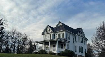 39100 E COLONIAL HWY, HAMILTON, Virginia 20158, 4 Bedrooms Bedrooms, ,1 BathroomBathrooms,Residential,For sale,39100 E COLONIAL HWY,VALO2092992 MLS # VALO2092992