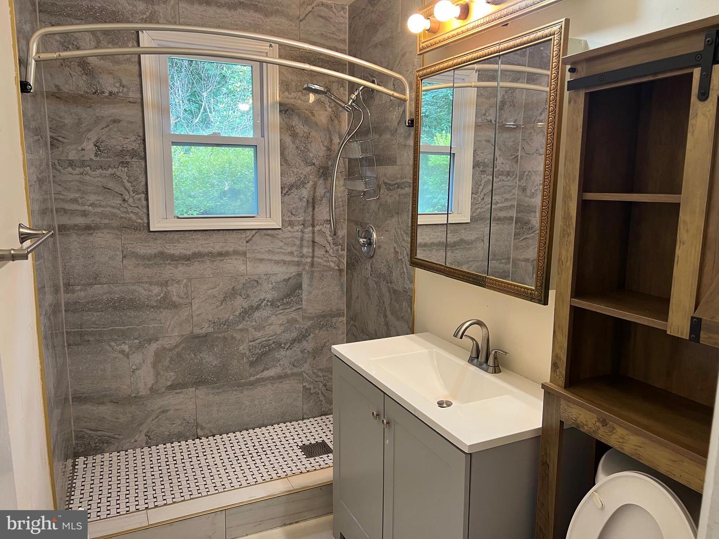 3408 BARKLEY DR, FAIRFAX, Virginia 22031, 4 Bedrooms Bedrooms, ,2 BathroomsBathrooms,Residential,For sale,3408 BARKLEY DR,VAFX2249970 MLS # VAFX2249970