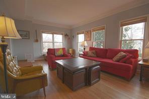 3153 14TH ST S, ARLINGTON, Virginia 22204, 2 Bedrooms Bedrooms, ,2 BathroomsBathrooms,Residential,For sale,3153 14TH ST S,VAAR2059972 MLS # VAAR2059972