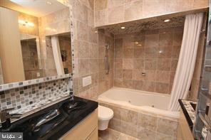 3153 14TH ST S, ARLINGTON, Virginia 22204, 2 Bedrooms Bedrooms, ,2 BathroomsBathrooms,Residential,For sale,3153 14TH ST S,VAAR2059972 MLS # VAAR2059972