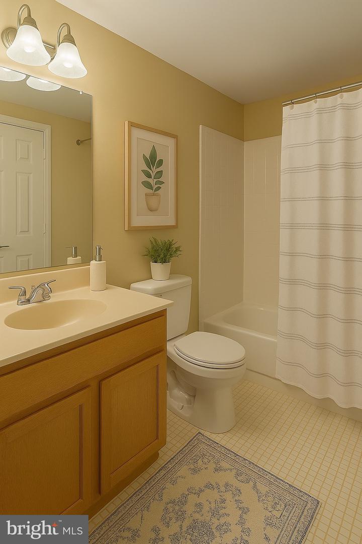 8372 BUTTRESS LN #103, MANASSAS, Virginia 20110, 1 Bedroom Bedrooms, ,1 BathroomBathrooms,Residential,For sale,8372 BUTTRESS LN #103,VAMN2009060 MLS # VAMN2009060