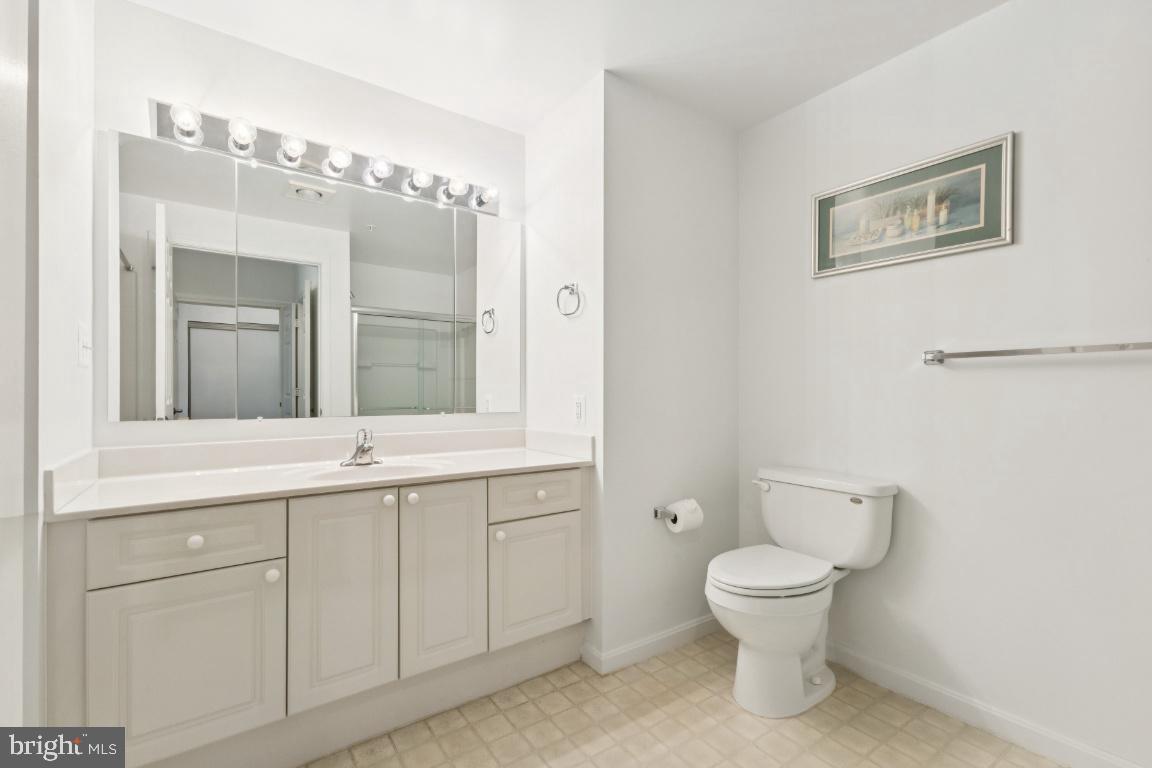 19355 CYPRESS RIDGE TER #423, LEESBURG, Virginia 20176, 2 Bedrooms Bedrooms, 10 Rooms Rooms,2 BathroomsBathrooms,Residential,For sale,19355 CYPRESS RIDGE TER #423,VALO2103500 MLS # VALO2103500