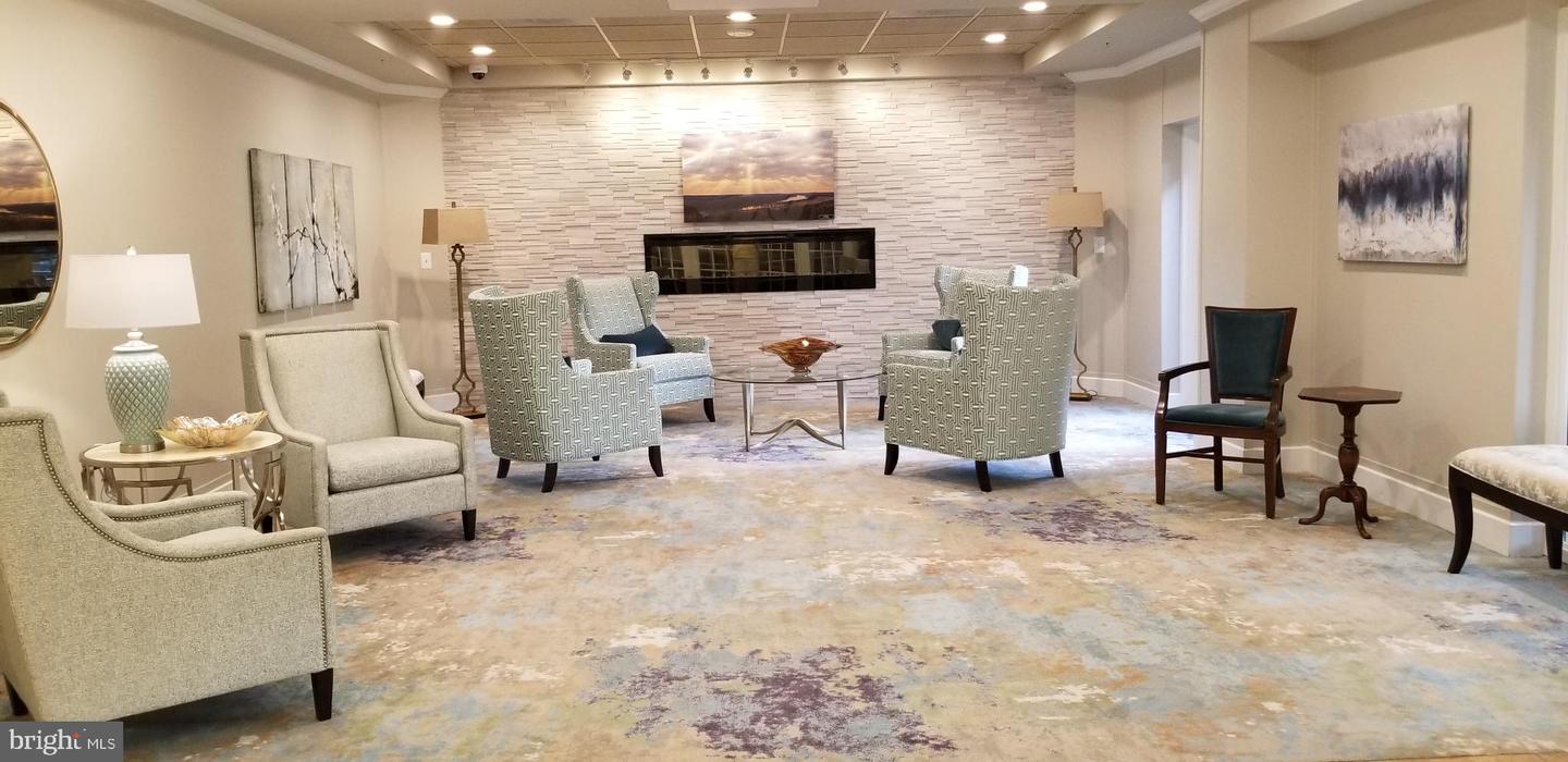 19355 CYPRESS RIDGE TER #423, LEESBURG, Virginia 20176, 2 Bedrooms Bedrooms, 10 Rooms Rooms,2 BathroomsBathrooms,Residential,For sale,19355 CYPRESS RIDGE TER #423,VALO2103500 MLS # VALO2103500