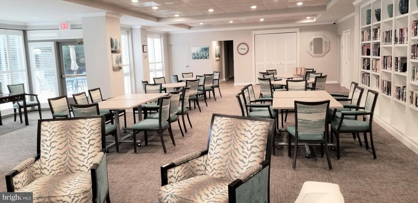 19355 CYPRESS RIDGE TER #423, LEESBURG, Virginia 20176, 2 Bedrooms Bedrooms, 10 Rooms Rooms,2 BathroomsBathrooms,Residential,For sale,19355 CYPRESS RIDGE TER #423,VALO2103500 MLS # VALO2103500