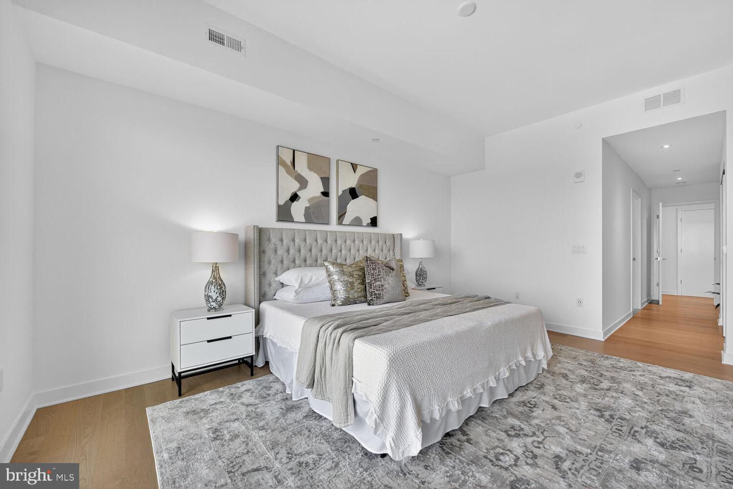 1650 SILVER HILL DR #1901, MCLEAN, Virginia 22102, 2 Bedrooms Bedrooms, ,2 BathroomsBathrooms,Residential,For sale,1650 SILVER HILL DR #1901,VAFX2259338 MLS # VAFX2259338