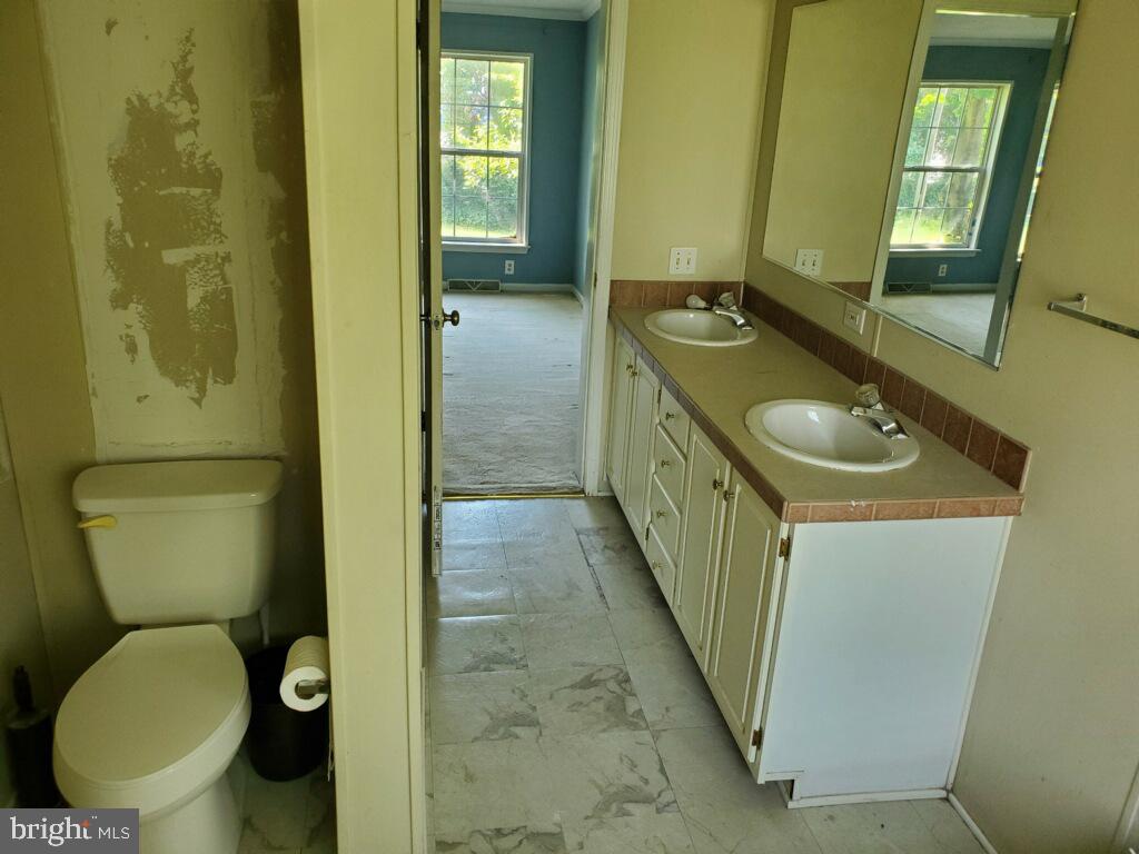 6430 14TH ST, ALEXANDRIA, Virginia 22307, 3 Bedrooms Bedrooms, ,2 BathroomsBathrooms,Residential,For sale,6430 14TH ST,VAFX2259614 MLS # VAFX2259614