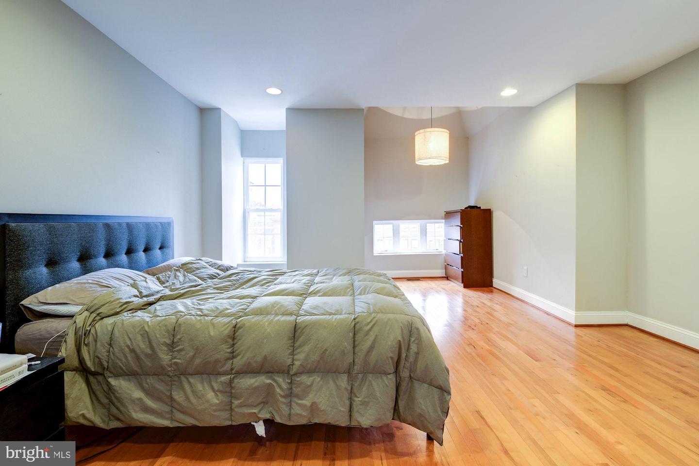 1730 1ST ST NW #2, WASHINGTON, District Of Columbia 20001, 3 Bedrooms Bedrooms, ,2 BathroomsBathrooms,Residential,For sale,1730 1ST ST NW #2,DCDC2208466 MLS # DCDC2208466