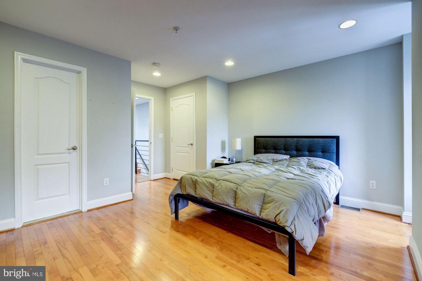 1730 1ST ST NW #2, WASHINGTON, District Of Columbia 20001, 3 Bedrooms Bedrooms, ,2 BathroomsBathrooms,Residential,For sale,1730 1ST ST NW #2,DCDC2208466 MLS # DCDC2208466