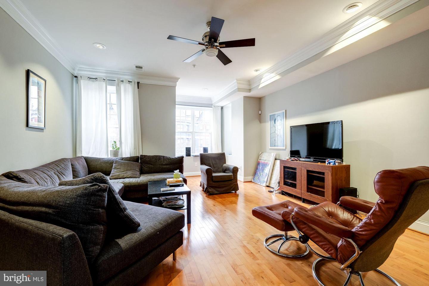 1730 1ST ST NW #2, WASHINGTON, District Of Columbia 20001, 3 Bedrooms Bedrooms, ,2 BathroomsBathrooms,Residential,For sale,1730 1ST ST NW #2,DCDC2208466 MLS # DCDC2208466