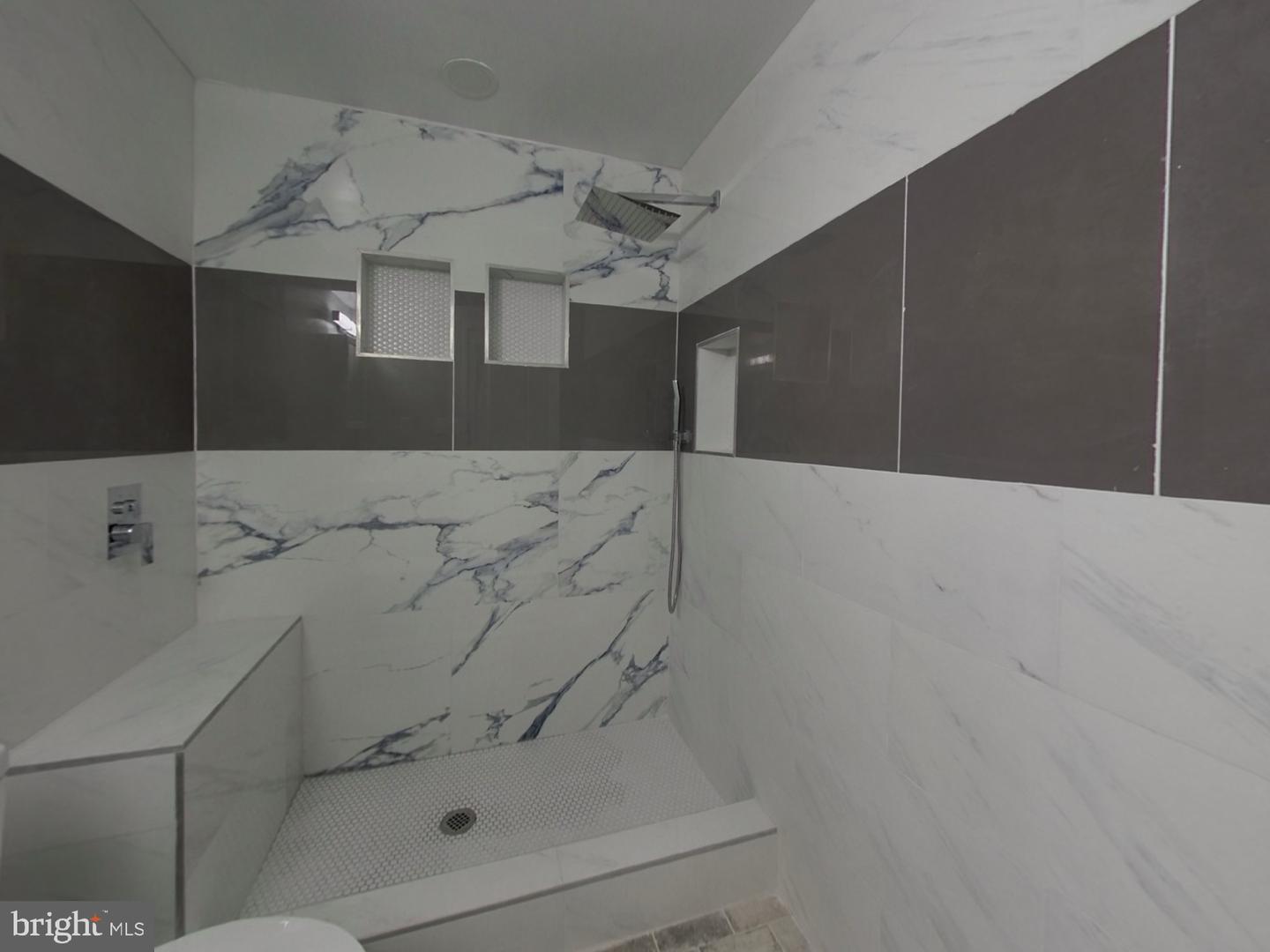 7803 FORDSON RD, ALEXANDRIA, Virginia 22306, 4 Bedrooms Bedrooms, ,2 BathroomsBathrooms,Residential,For sale,7803 FORDSON RD,VAFX2255196 MLS # VAFX2255196