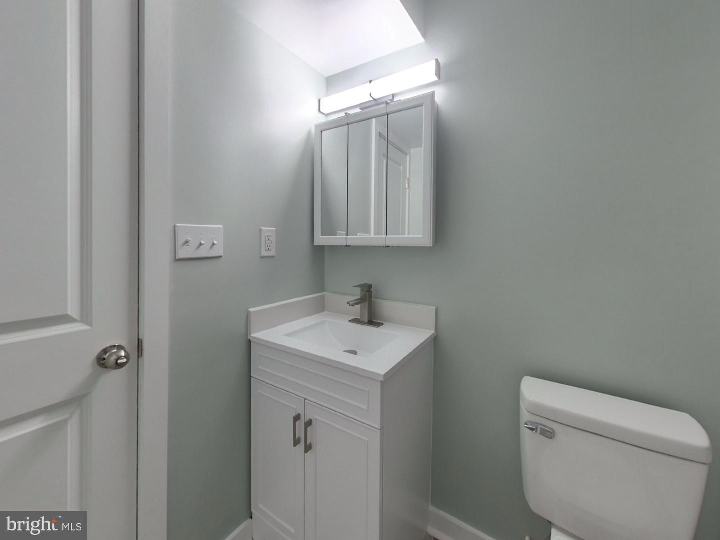 7803 FORDSON RD, ALEXANDRIA, Virginia 22306, 4 Bedrooms Bedrooms, ,2 BathroomsBathrooms,Residential,For sale,7803 FORDSON RD,VAFX2255196 MLS # VAFX2255196
