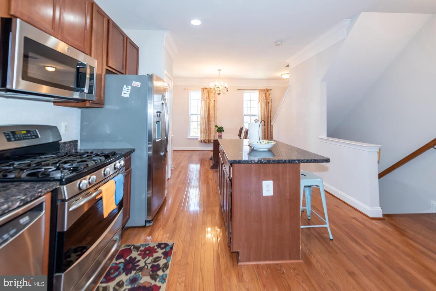 4232 POTOMAC HIGHLANDS CIR, TRIANGLE, Virginia 22172, 3 Bedrooms Bedrooms, ,3 BathroomsBathrooms,Residential,For sale,4232 POTOMAC HIGHLANDS CIR,VAPW2099934 MLS # VAPW2099934