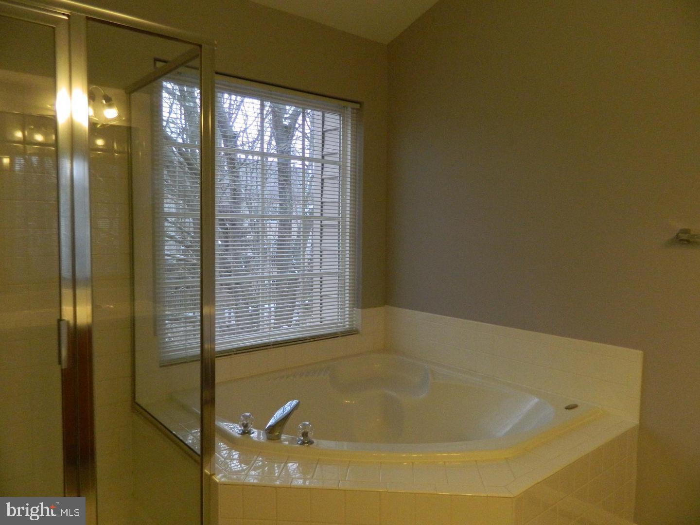 7574 GREAT SWAN CT, ALEXANDRIA, Virginia 22306, 3 Bedrooms Bedrooms, ,2 BathroomsBathrooms,Residential,For sale,7574 GREAT SWAN CT,VAFX2258252 MLS # VAFX2258252