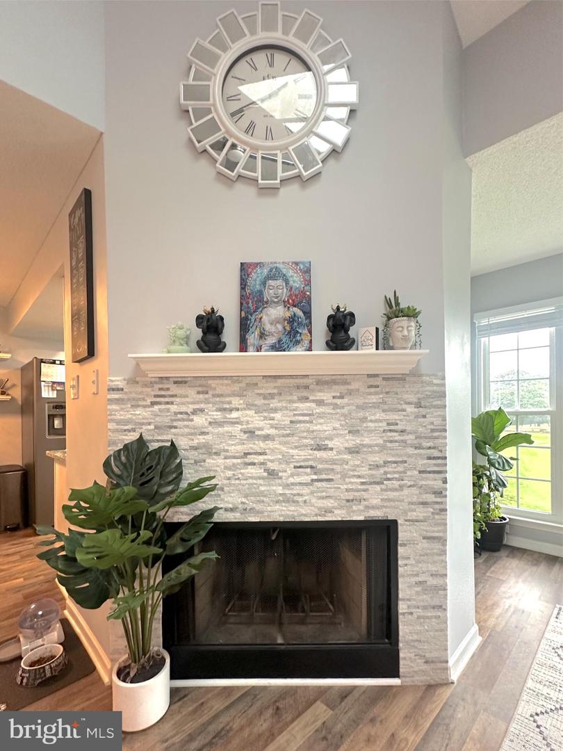 12100 GREENWAY CT #301, FAIRFAX, Virginia 22033, 3 Bedrooms Bedrooms, 5 Rooms Rooms,2 BathroomsBathrooms,Residential,For sale,12100 GREENWAY CT #301,VAFX2258432 MLS # VAFX2258432