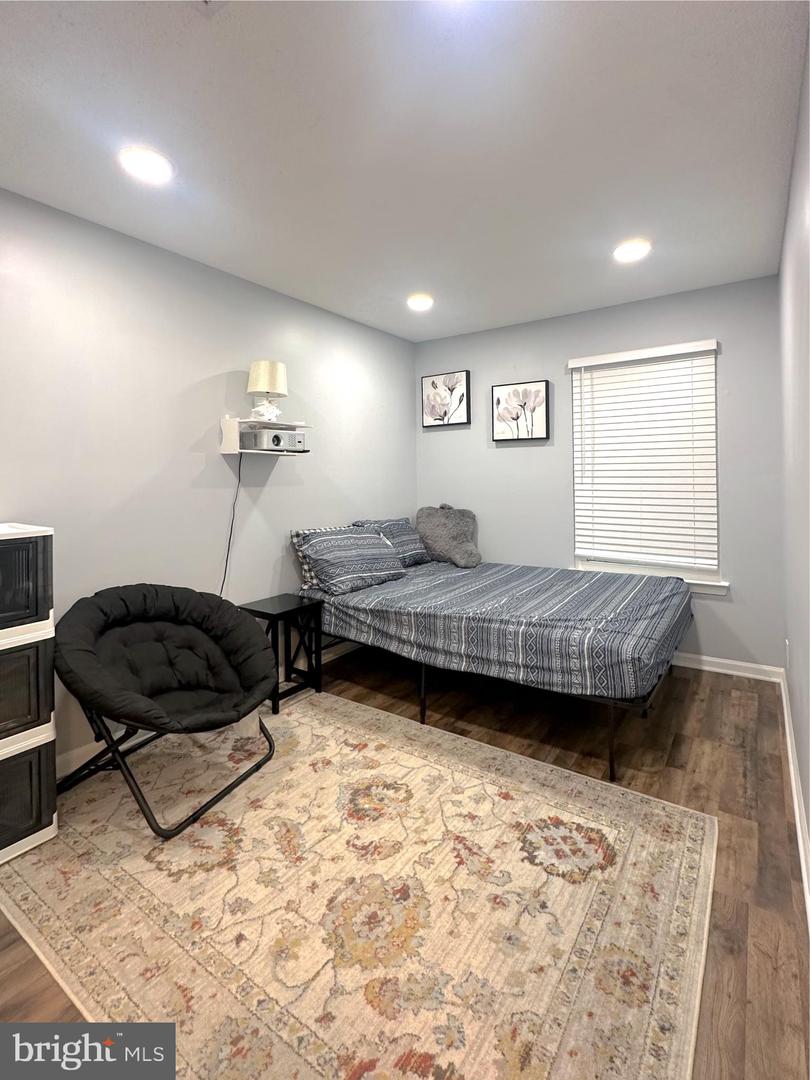 12100 GREENWAY CT #301, FAIRFAX, Virginia 22033, 3 Bedrooms Bedrooms, 5 Rooms Rooms,2 BathroomsBathrooms,Residential,For sale,12100 GREENWAY CT #301,VAFX2258432 MLS # VAFX2258432
