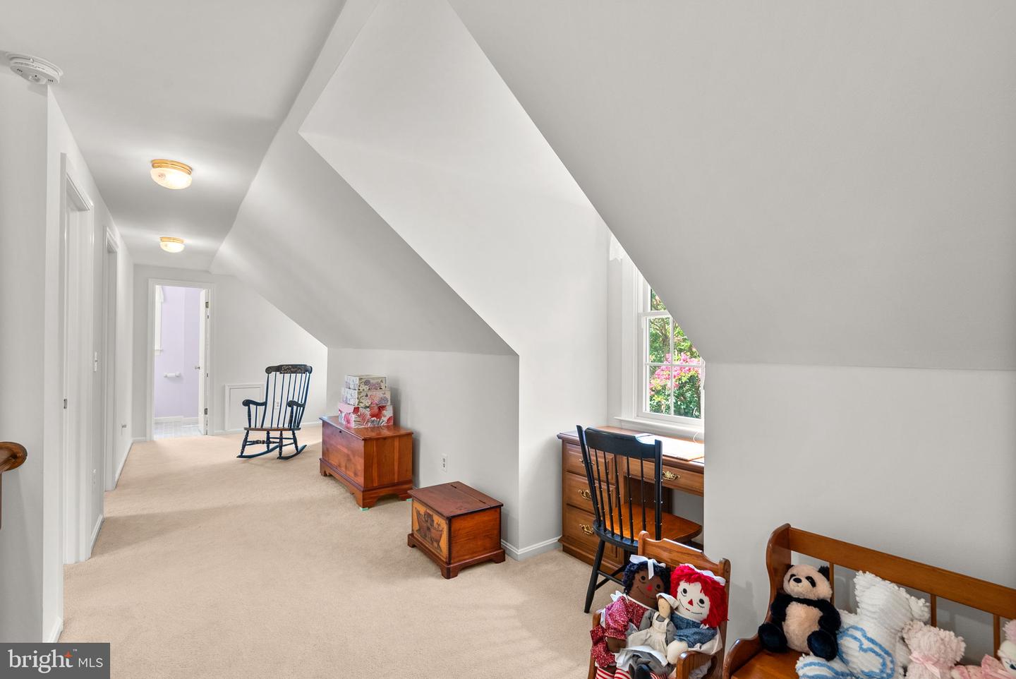 2835 W GEORGE MASON RD, FALLS CHURCH, Virginia 22042, 4 Bedrooms Bedrooms, ,2 BathroomsBathrooms,Residential,For sale,2835 W GEORGE MASON RD,VAFX2258576 MLS # VAFX2258576