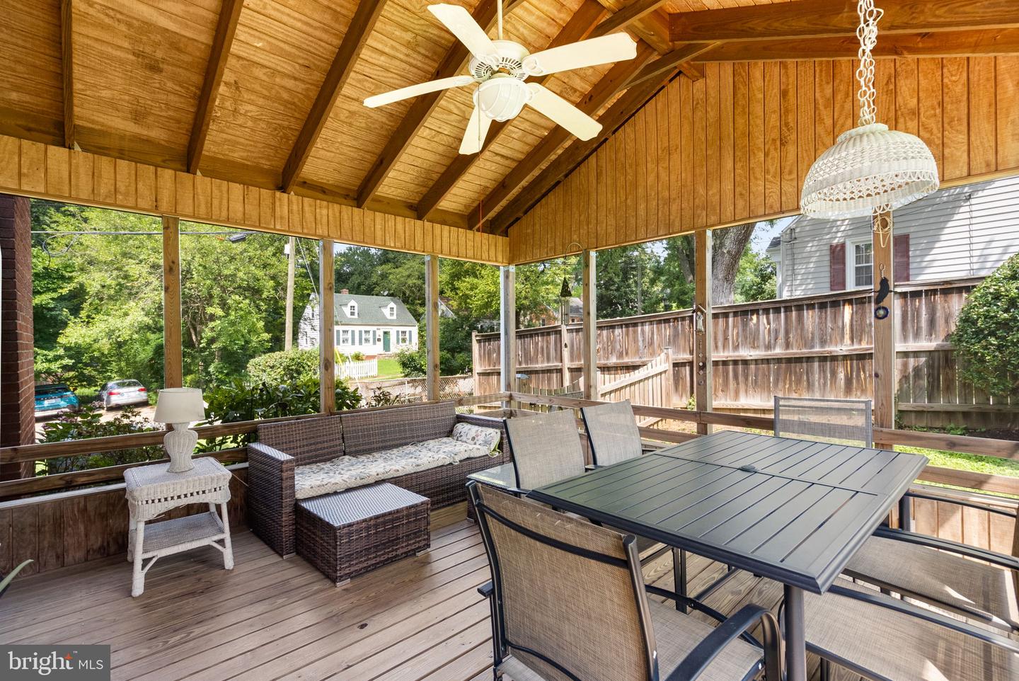 2835 W GEORGE MASON RD, FALLS CHURCH, Virginia 22042, 4 Bedrooms Bedrooms, ,2 BathroomsBathrooms,Residential,For sale,2835 W GEORGE MASON RD,VAFX2258576 MLS # VAFX2258576