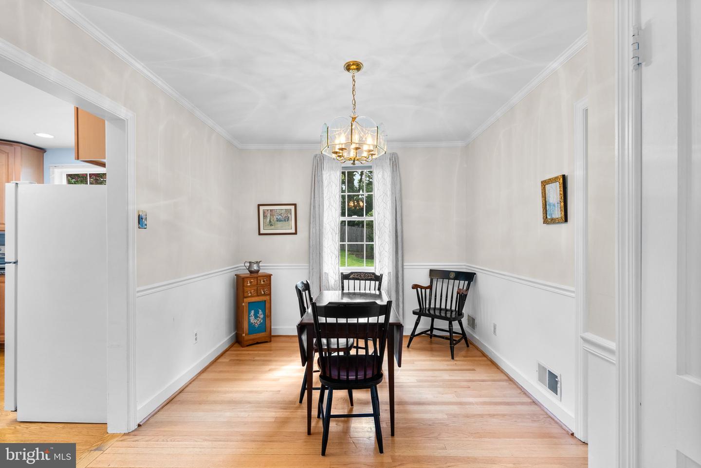 2835 W GEORGE MASON RD, FALLS CHURCH, Virginia 22042, 4 Bedrooms Bedrooms, ,2 BathroomsBathrooms,Residential,For sale,2835 W GEORGE MASON RD,VAFX2258576 MLS # VAFX2258576