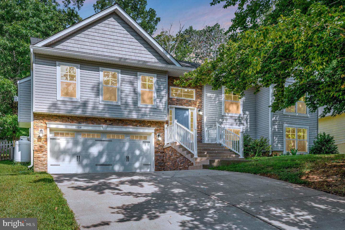1004 AQUIA DR, STAFFORD, Virginia 22554, 5 Bedrooms Bedrooms, 12 Rooms Rooms,3 BathroomsBathrooms,Residential,For sale,1004 AQUIA DR,VAST2041334 MLS # VAST2041334