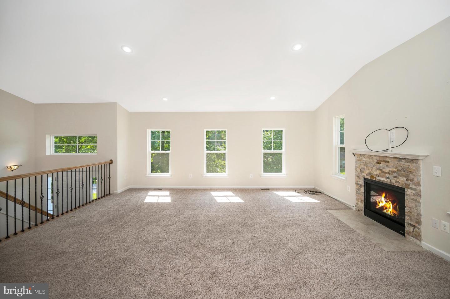 1004 AQUIA DR, STAFFORD, Virginia 22554, 5 Bedrooms Bedrooms, 12 Rooms Rooms,3 BathroomsBathrooms,Residential,For sale,1004 AQUIA DR,VAST2041334 MLS # VAST2041334