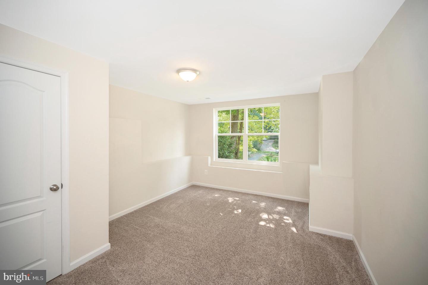 1004 AQUIA DR, STAFFORD, Virginia 22554, 5 Bedrooms Bedrooms, 12 Rooms Rooms,3 BathroomsBathrooms,Residential,For sale,1004 AQUIA DR,VAST2041334 MLS # VAST2041334