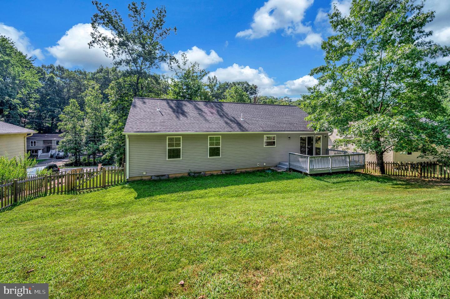 1004 AQUIA DR, STAFFORD, Virginia 22554, 5 Bedrooms Bedrooms, 12 Rooms Rooms,3 BathroomsBathrooms,Residential,For sale,1004 AQUIA DR,VAST2041334 MLS # VAST2041334