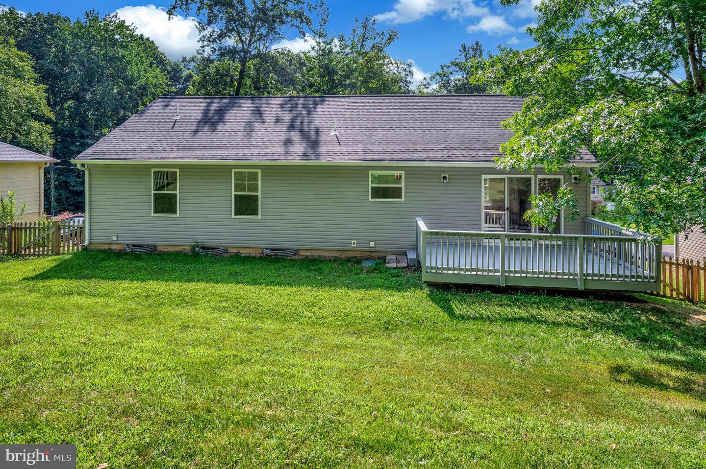 1004 AQUIA DR, STAFFORD, Virginia 22554, 5 Bedrooms Bedrooms, 12 Rooms Rooms,3 BathroomsBathrooms,Residential,For sale,1004 AQUIA DR,VAST2041334 MLS # VAST2041334