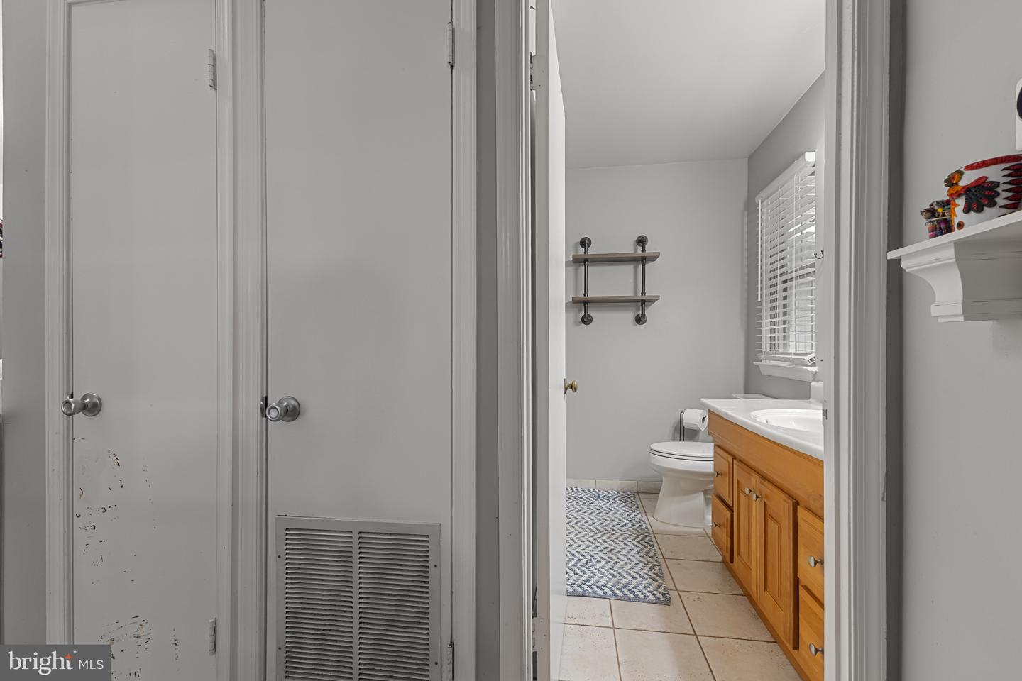 8639 BEEKMAN PL #39D, ALEXANDRIA, Virginia 22309, 1 Bedroom Bedrooms, ,1 BathroomBathrooms,Residential,For sale,8639 BEEKMAN PL #39D,VAFX2258634 MLS # VAFX2258634