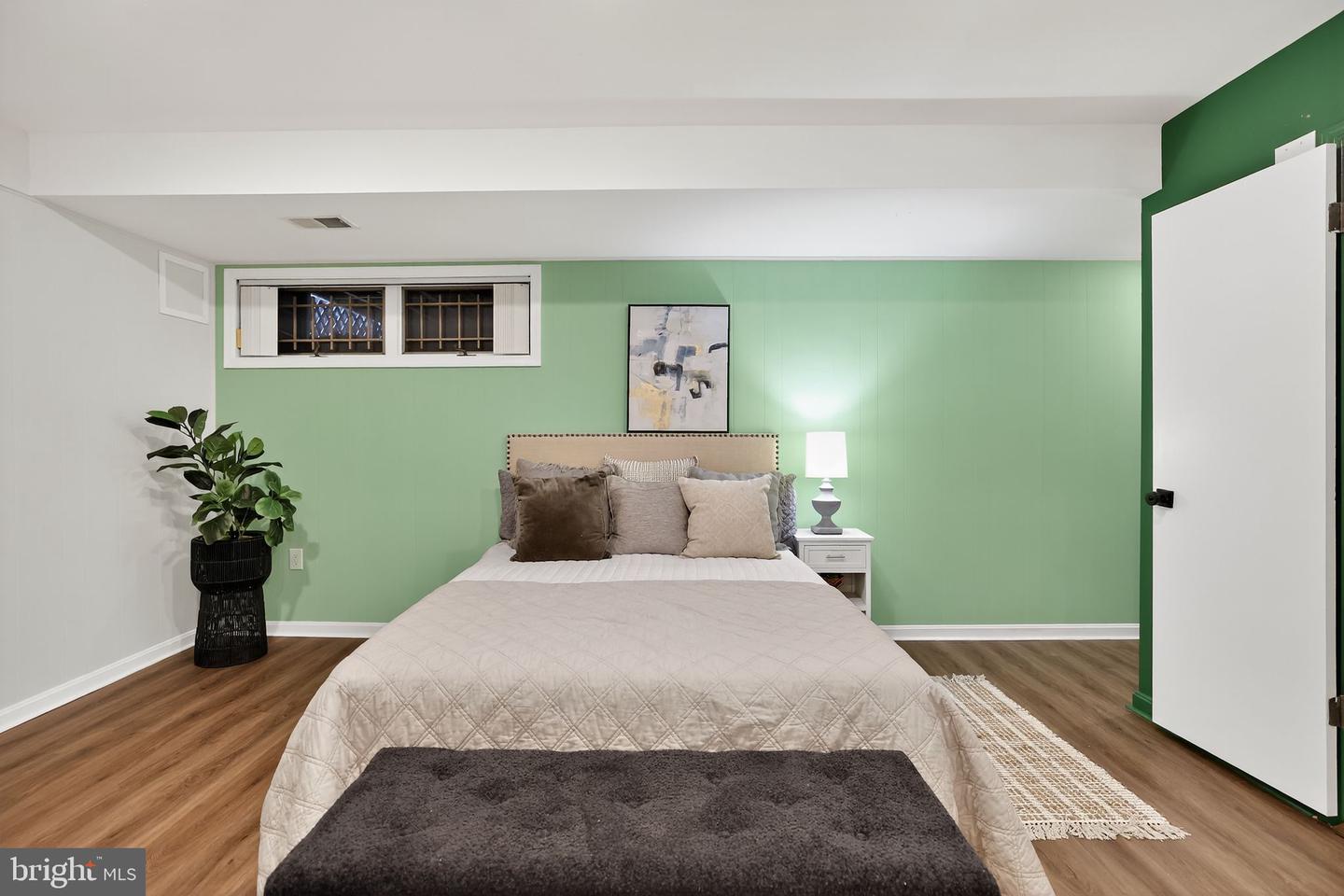 3906 17TH PL NE, WASHINGTON, District Of Columbia 20018, 4 Bedrooms Bedrooms, ,3 BathroomsBathrooms,Residential,For sale,3906 17TH PL NE,DCDC2213348 MLS # DCDC2213348