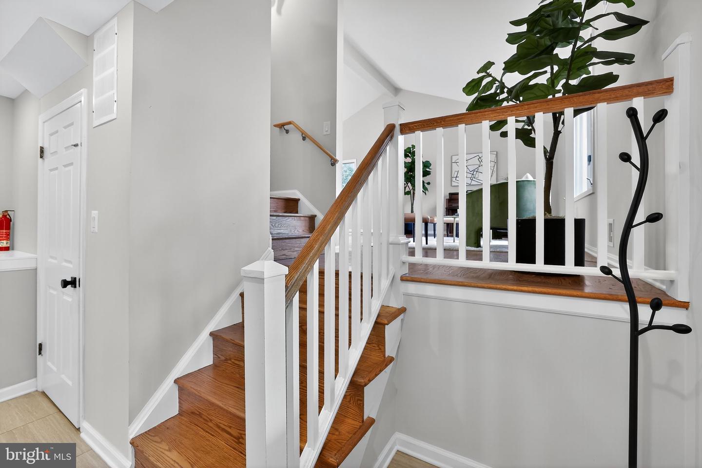 3906 17TH PL NE, WASHINGTON, District Of Columbia 20018, 4 Bedrooms Bedrooms, ,3 BathroomsBathrooms,Residential,For sale,3906 17TH PL NE,DCDC2213348 MLS # DCDC2213348