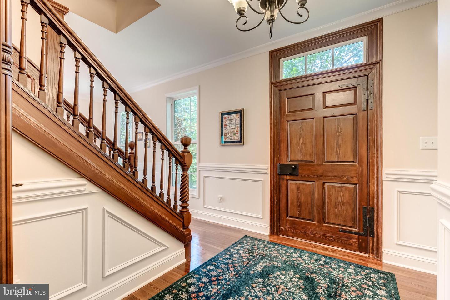 35330 SCOTLAND HEIGHTS RD, ROUND HILL, Virginia 20141, 5 Bedrooms Bedrooms, ,3 BathroomsBathrooms,Residential,For sale,35330 SCOTLAND HEIGHTS RD,VALO2103880 MLS # VALO2103880