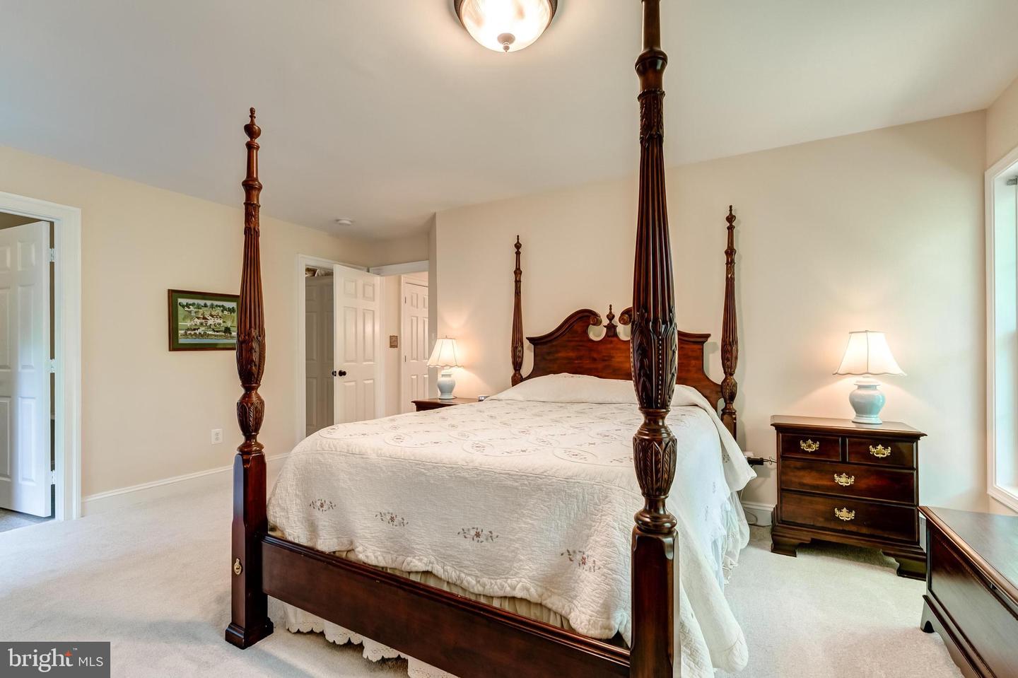 35330 SCOTLAND HEIGHTS RD, ROUND HILL, Virginia 20141, 5 Bedrooms Bedrooms, ,3 BathroomsBathrooms,Residential,For sale,35330 SCOTLAND HEIGHTS RD,VALO2103880 MLS # VALO2103880
