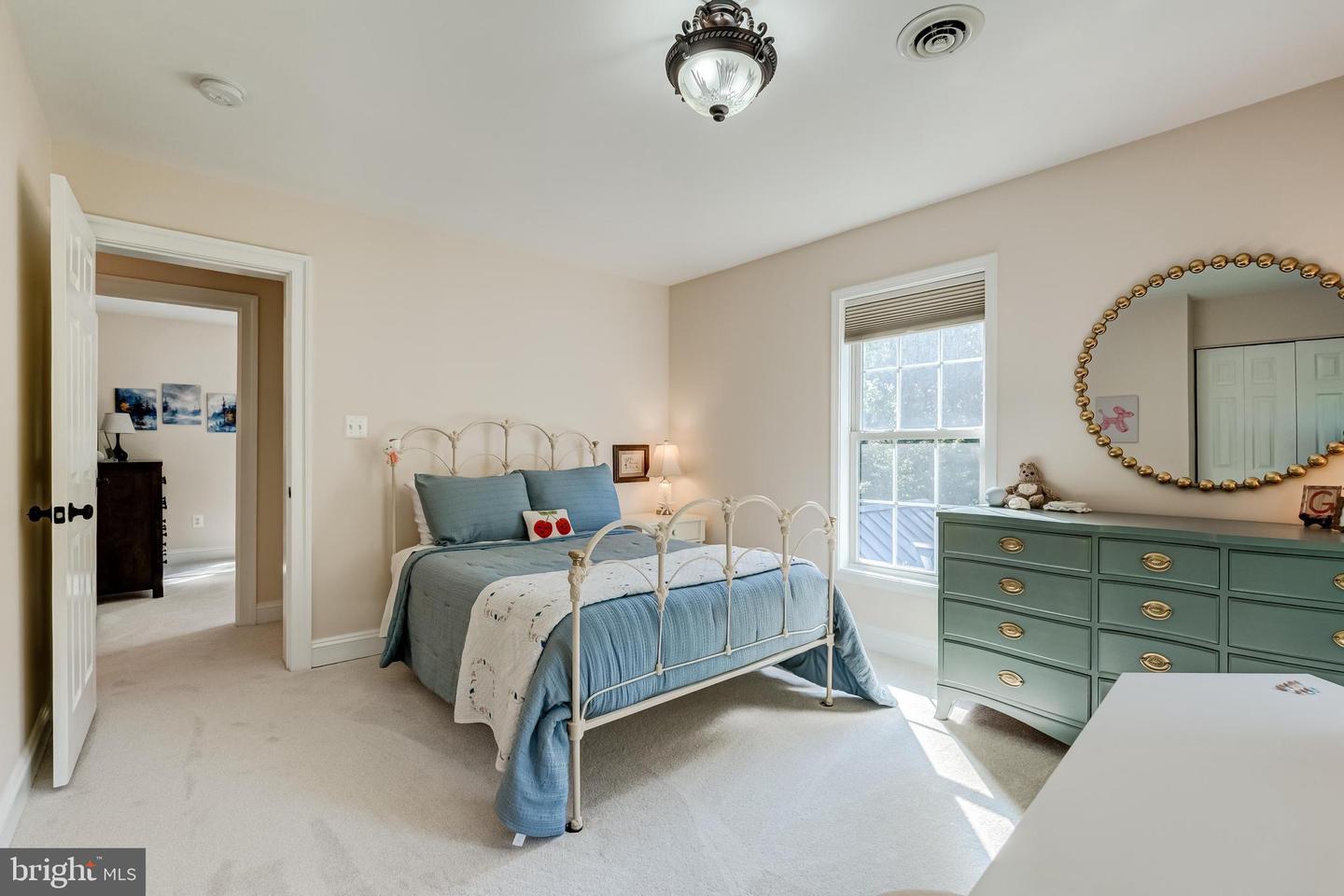 35330 SCOTLAND HEIGHTS RD, ROUND HILL, Virginia 20141, 5 Bedrooms Bedrooms, ,3 BathroomsBathrooms,Residential,For sale,35330 SCOTLAND HEIGHTS RD,VALO2103880 MLS # VALO2103880