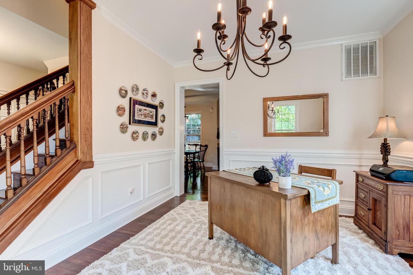 35330 SCOTLAND HEIGHTS RD, ROUND HILL, Virginia 20141, 5 Bedrooms Bedrooms, ,3 BathroomsBathrooms,Residential,For sale,35330 SCOTLAND HEIGHTS RD,VALO2103880 MLS # VALO2103880