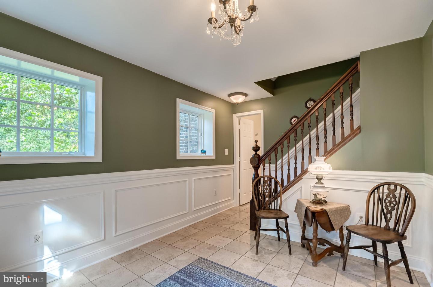 35330 SCOTLAND HEIGHTS RD, ROUND HILL, Virginia 20141, 5 Bedrooms Bedrooms, ,3 BathroomsBathrooms,Residential,For sale,35330 SCOTLAND HEIGHTS RD,VALO2103880 MLS # VALO2103880