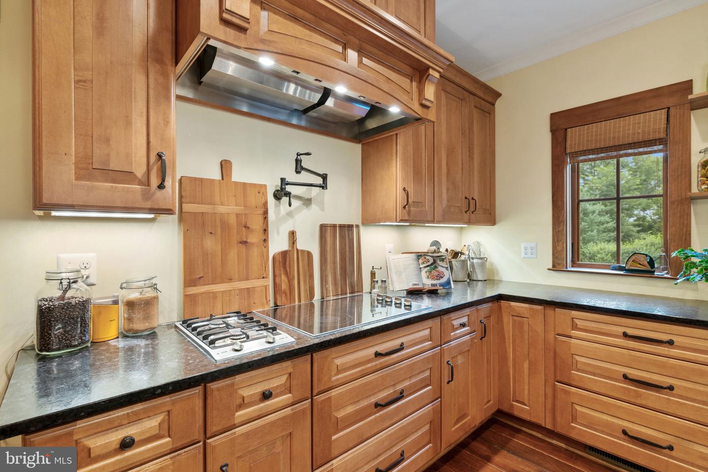 6282 COVINGTON LN, MIDDLEBURG, Virginia 20117, 4 Bedrooms Bedrooms, ,3 BathroomsBathrooms,Residential,For sale,6282 COVINGTON LN,VAFQ2017832 MLS # VAFQ2017832