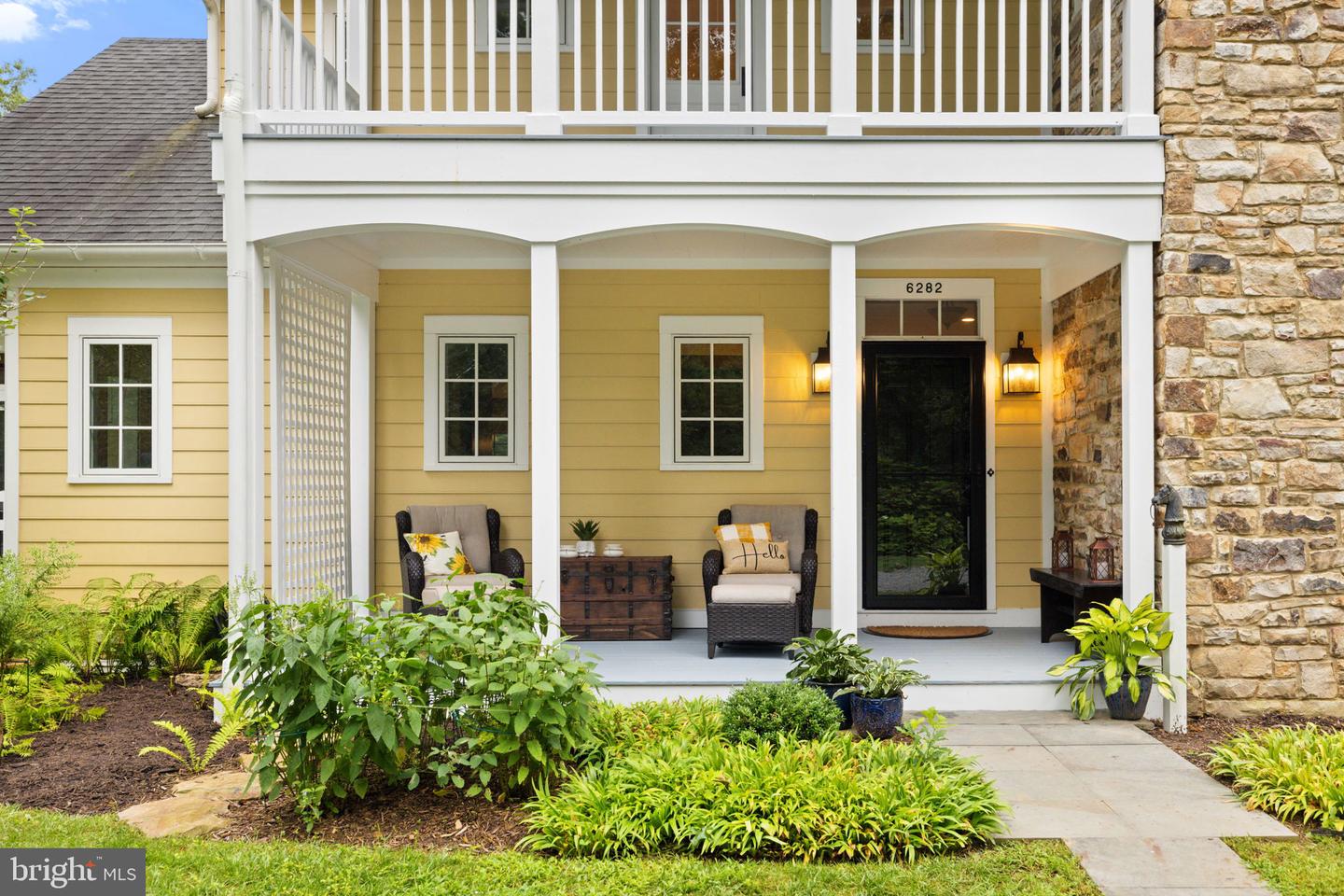 6282 COVINGTON LN, MIDDLEBURG, Virginia 20117, 4 Bedrooms Bedrooms, ,3 BathroomsBathrooms,Residential,For sale,6282 COVINGTON LN,VAFQ2017832 MLS # VAFQ2017832