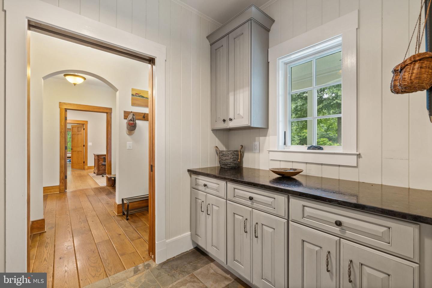 6282 COVINGTON LN, MIDDLEBURG, Virginia 20117, 4 Bedrooms Bedrooms, ,3 BathroomsBathrooms,Residential,For sale,6282 COVINGTON LN,VAFQ2017832 MLS # VAFQ2017832