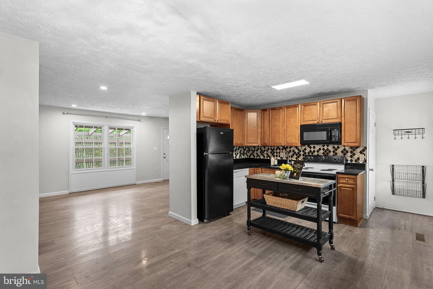 21506 SHELLHORN RD, ASHBURN, Virginia 20147, 3 Bedrooms Bedrooms, ,1 BathroomBathrooms,Residential,For sale,21506 SHELLHORN RD,VALO2103956 MLS # VALO2103956