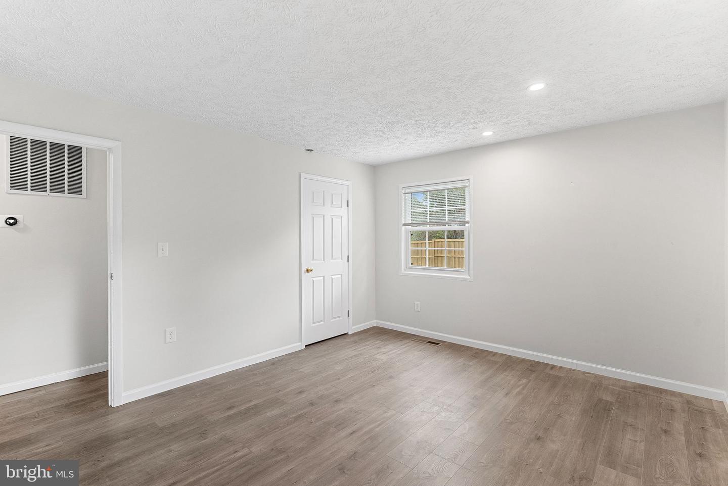 21506 SHELLHORN RD, ASHBURN, Virginia 20147, 3 Bedrooms Bedrooms, ,1 BathroomBathrooms,Residential,For sale,21506 SHELLHORN RD,VALO2103956 MLS # VALO2103956