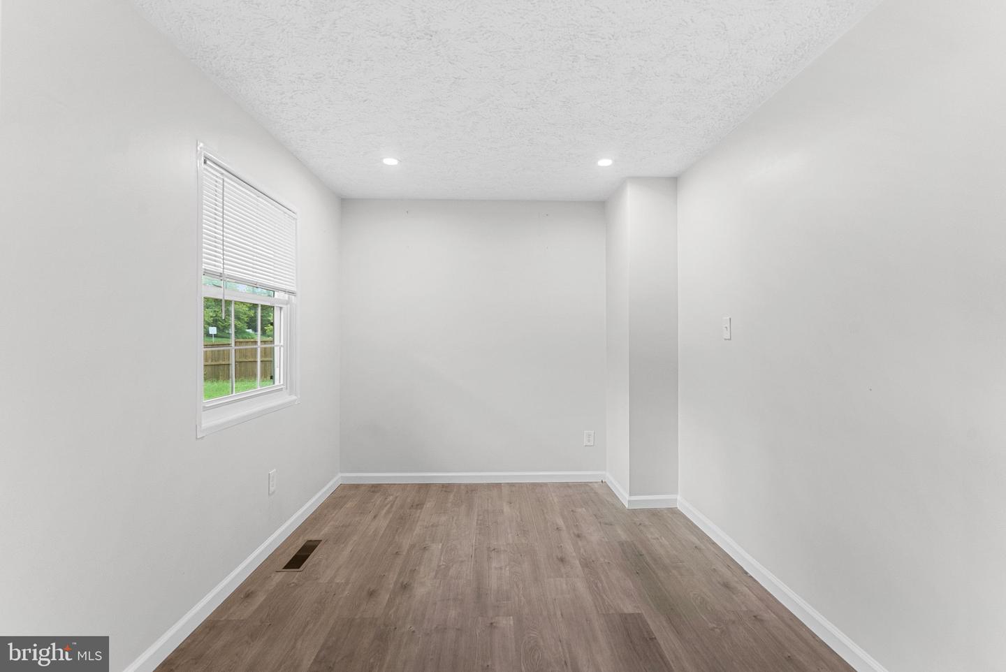 21506 SHELLHORN RD, ASHBURN, Virginia 20147, 3 Bedrooms Bedrooms, ,1 BathroomBathrooms,Residential,For sale,21506 SHELLHORN RD,VALO2103956 MLS # VALO2103956