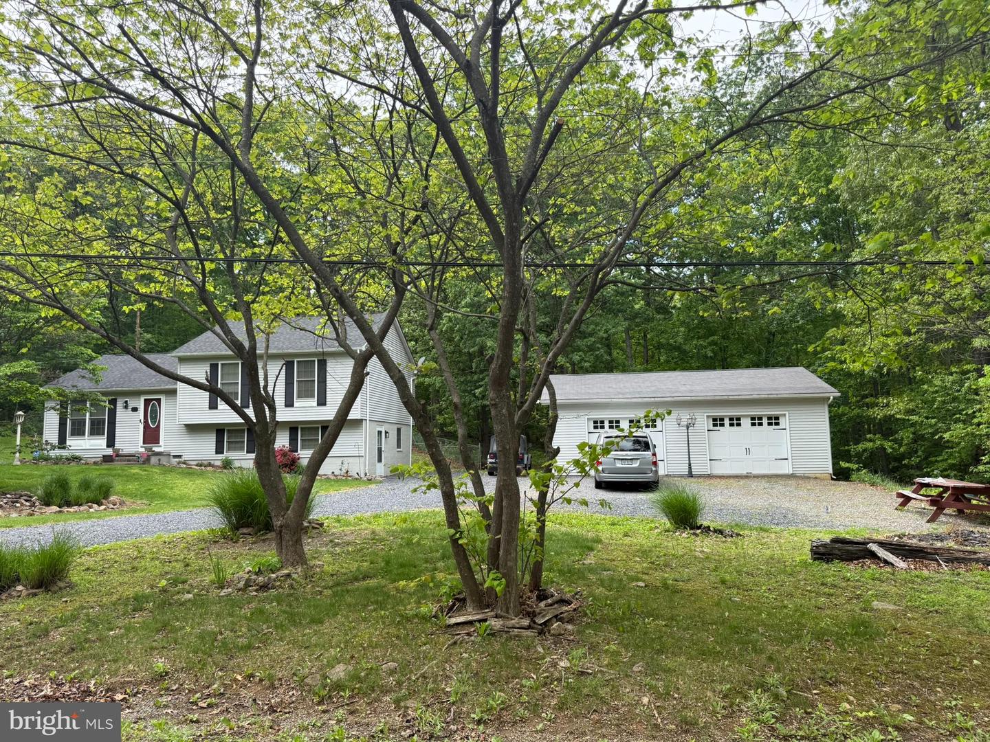 111 COMANCHE TRL, WINCHESTER, Virginia 22602, 3 Bedrooms Bedrooms, 6 Rooms Rooms,2 BathroomsBathrooms,Residential,For sale,111 COMANCHE TRL,VAFV2035900 MLS # VAFV2035900