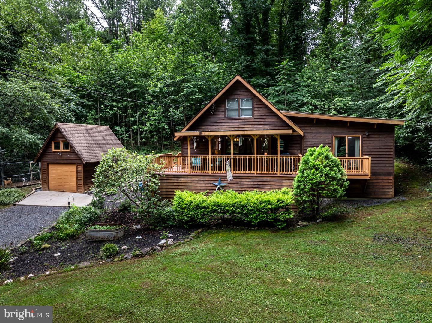 115 S HONEYSUCKLE LN, MADISON, Virginia 22727, 2 Bedrooms Bedrooms, ,2 BathroomsBathrooms,Residential,For sale,115 S HONEYSUCKLE LN,VAMA2002350 MLS # VAMA2002350